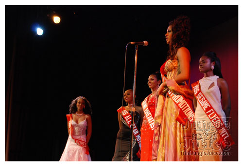 miss_tnt_ny_2007-204