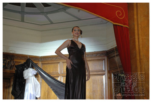 miss_tnt_uk_2007-095