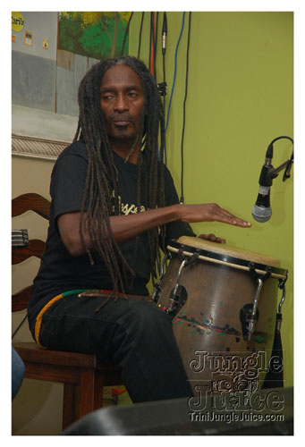 nylon_pool_unplugged-13