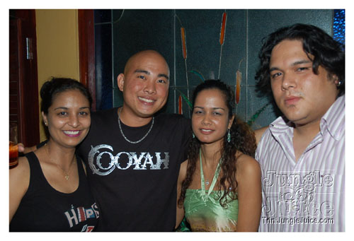 nylon_pool_unplugged-19