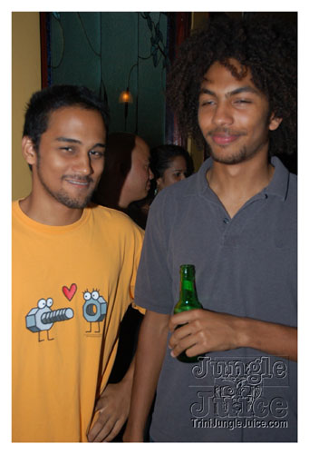 nylon_pool_unplugged-20