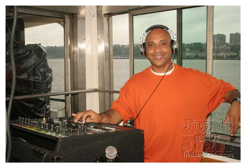 one_more_time_boatride-004