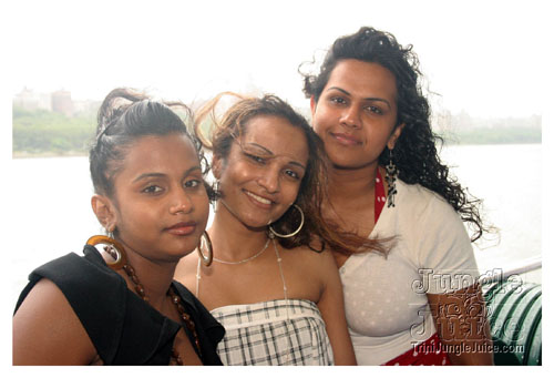 one_more_time_boatride-010