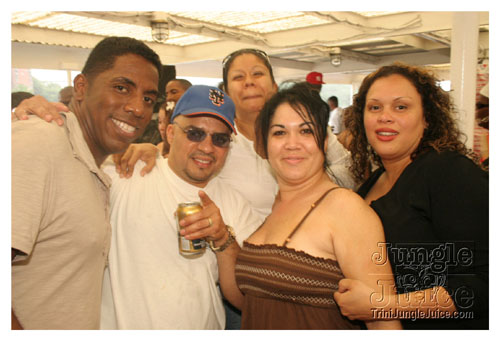 one_more_time_boatride-133