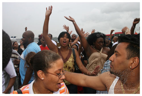 one_more_time_boatride-214