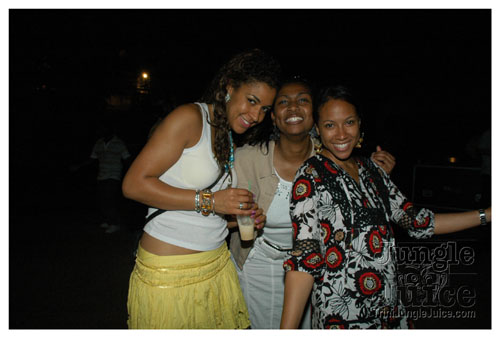 poisonuk_all_incl_2007-003