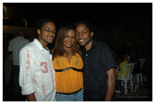 poisonuk_all_incl_2007-024