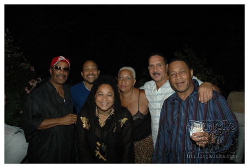 poisonuk_all_incl_2007-027