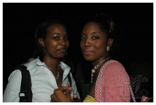 poisonuk_all_incl_2007-029