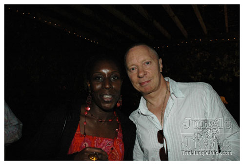 poisonuk_all_incl_2007-037