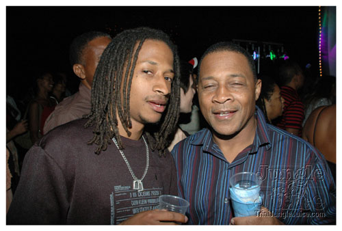 poisonuk_all_incl_2007-068