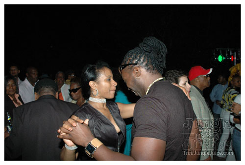 poisonuk_all_incl_2007-090