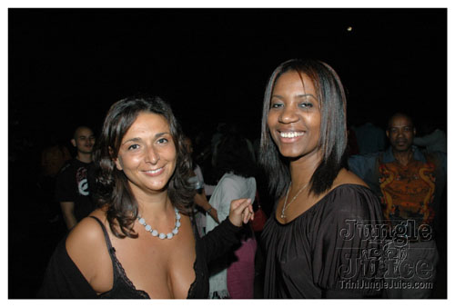 poisonuk_all_incl_2007-092