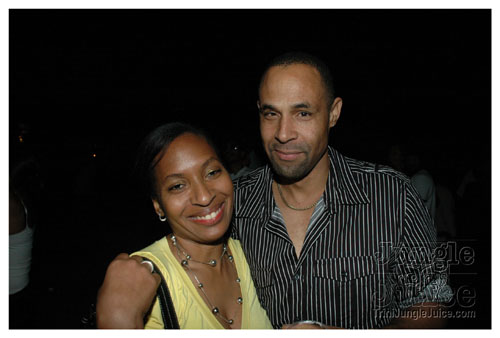 poisonuk_all_incl_2007-105