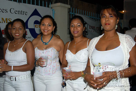 pres_rotary_chaguanas_07-126