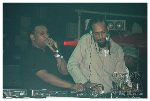 rezzarek_uk_after_party-040