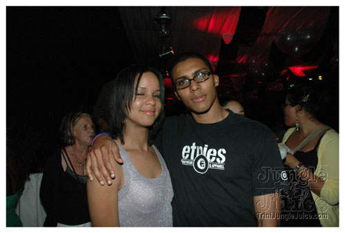 rezzarek_uk_after_party-067