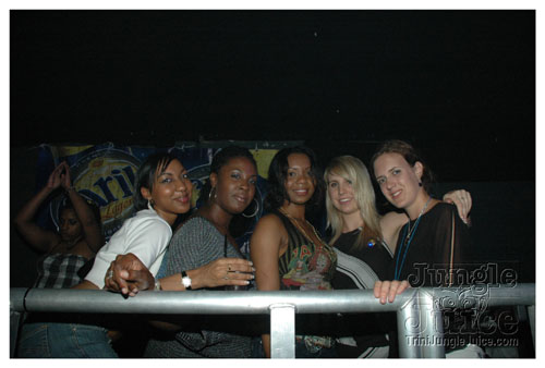 rezzarek_uk_after_party-080