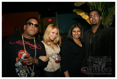 rumjungle_bikini_fashion_2007-011