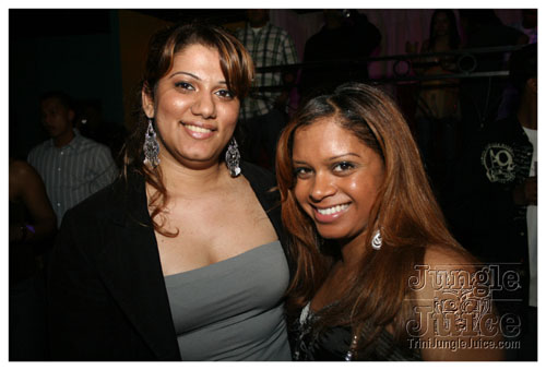 rumjungle_bikini_fashion_2007-045