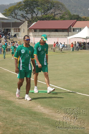 s_africa_vs_ireland_warmup-014