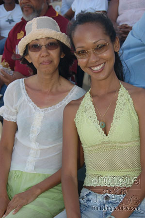 s_africa_vs_ireland_warmup-060