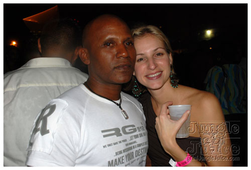 scruples_blocko_2007-017