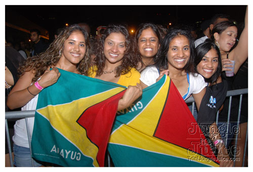 scruples_blocko_2007-076