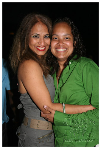 sg2007_release_sw_poolparty-027