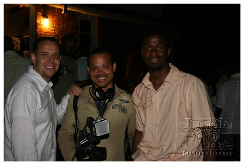 sg2007_release_sw_poolparty-029