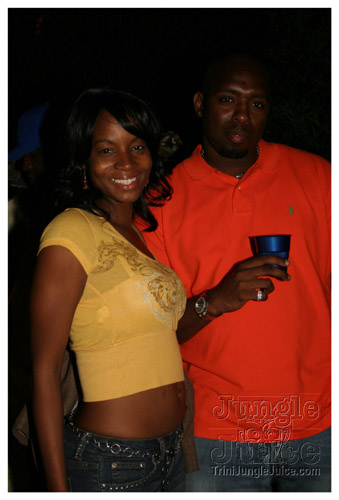 sg2007_release_sw_poolparty-034