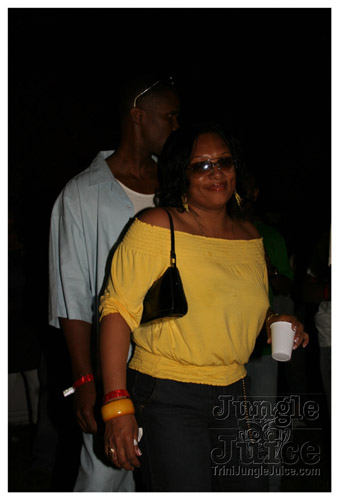 sg2007_release_sw_poolparty-043