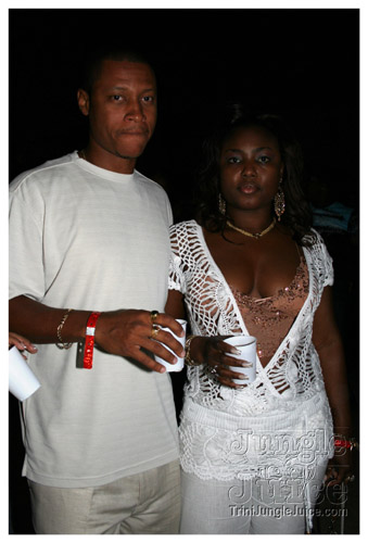 sg2007_release_sw_poolparty-045