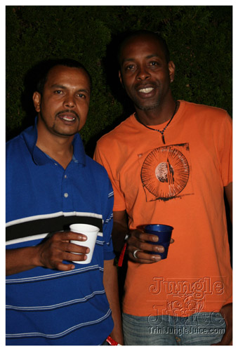 sg2007_release_sw_poolparty-066