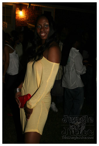 sg2007_release_sw_poolparty-068