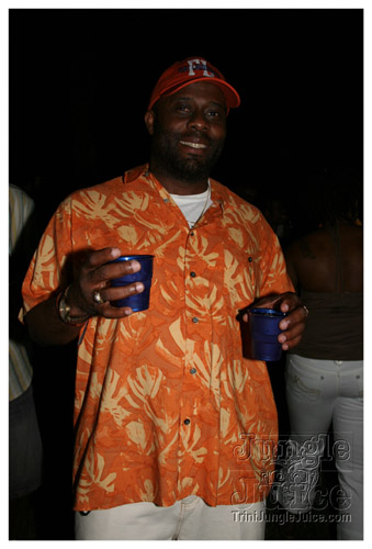 sg2007_release_sw_poolparty-070