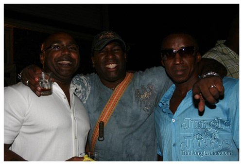 sg2007_release_sw_poolparty-084