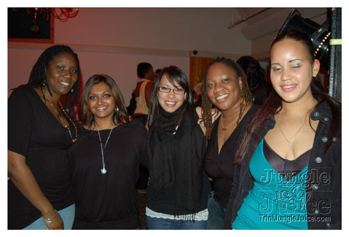 soca_under_d_mistletoe-006