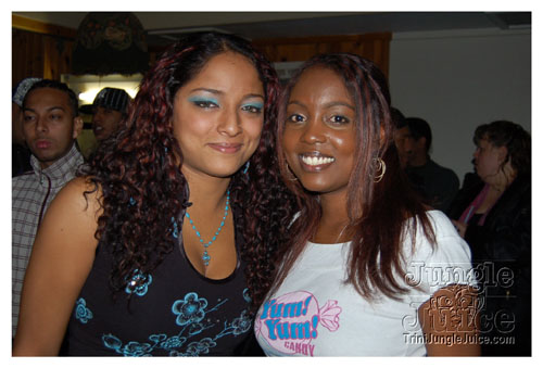 soca_under_d_mistletoe-007