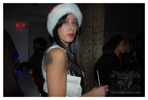 soca_under_d_mistletoe-009