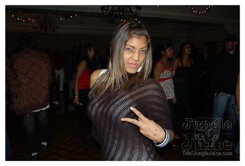 soca_under_d_mistletoe-011