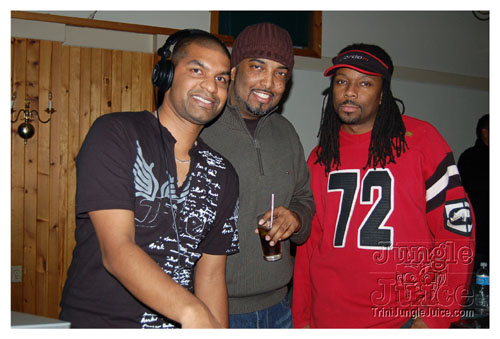 soca_under_d_mistletoe-017