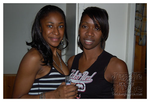 soca_under_d_mistletoe-048