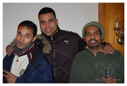 soca_under_d_mistletoe-057