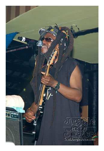 steel_pulse_jun18_trini-075