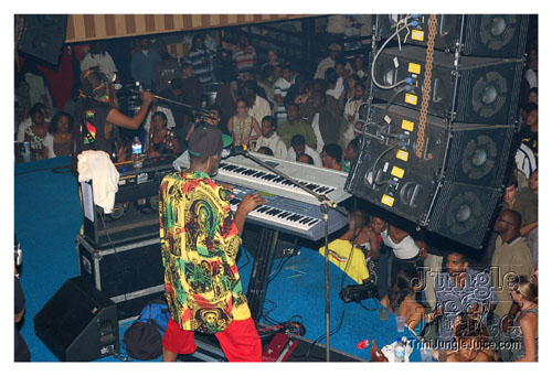 steel_pulse_jun18_trini-084