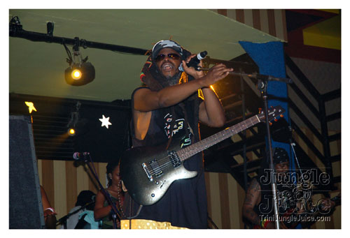 steel_pulse_jun18_trini-090