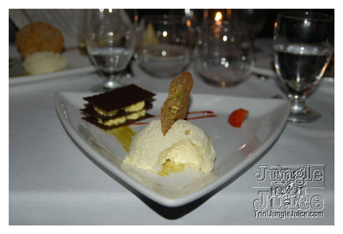 stlucia_food_rum_2007_fri-047