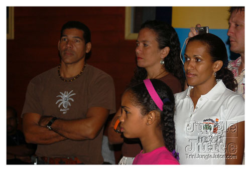 stlucia_food_rum_2007_sat-040