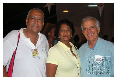 stlucia_food_rum_2007_sat-043